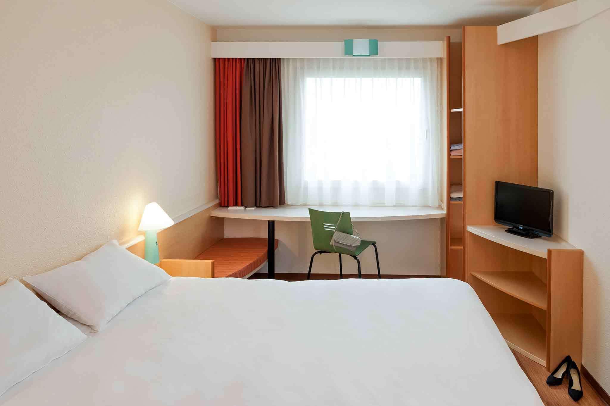Ibis Budapest Centrum Esterno foto