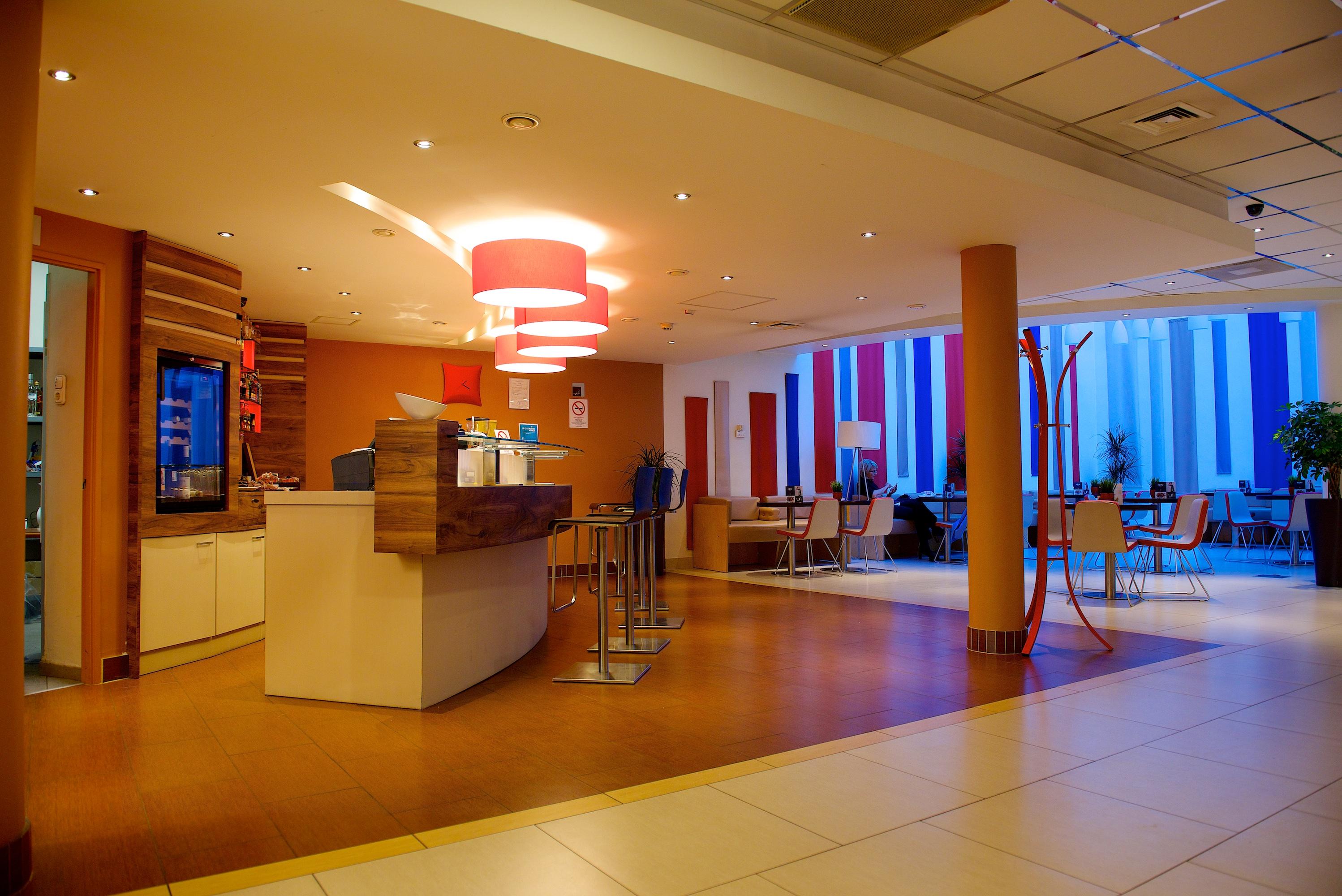 Ibis Budapest Centrum Esterno foto