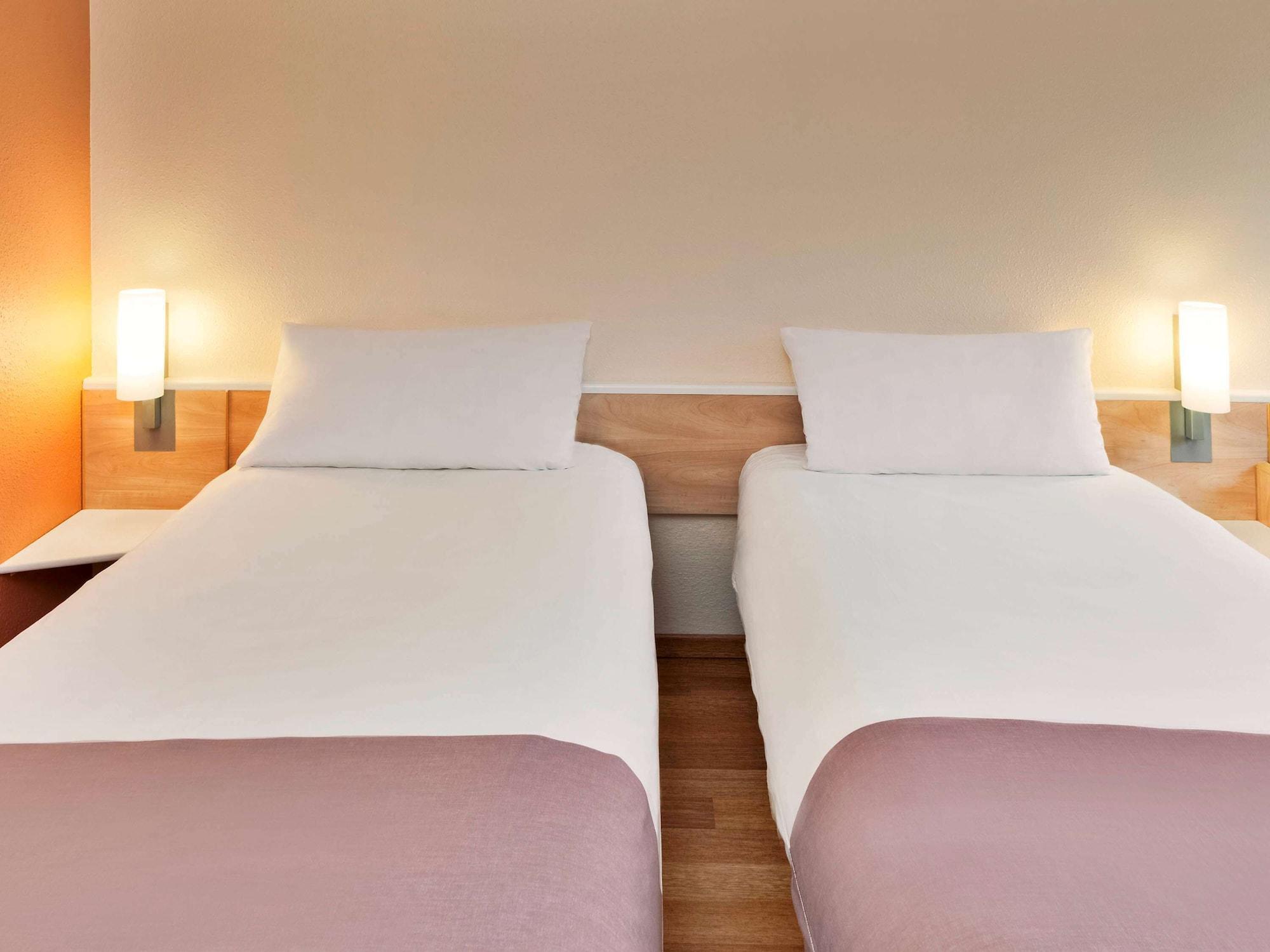 Ibis Budapest Centrum Esterno foto